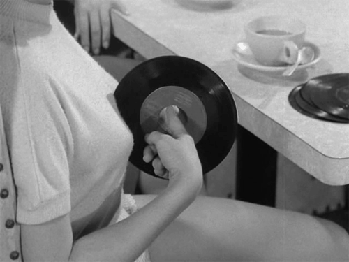 08E36364-B604-4B3C-B81C-879C5AE67D1C.gif