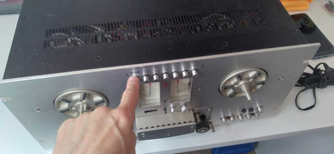 PIONEER 707 4.jpg