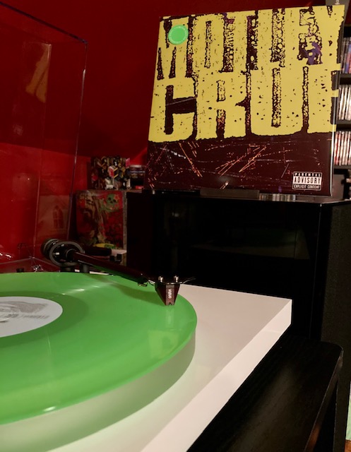motleycruest.jpg